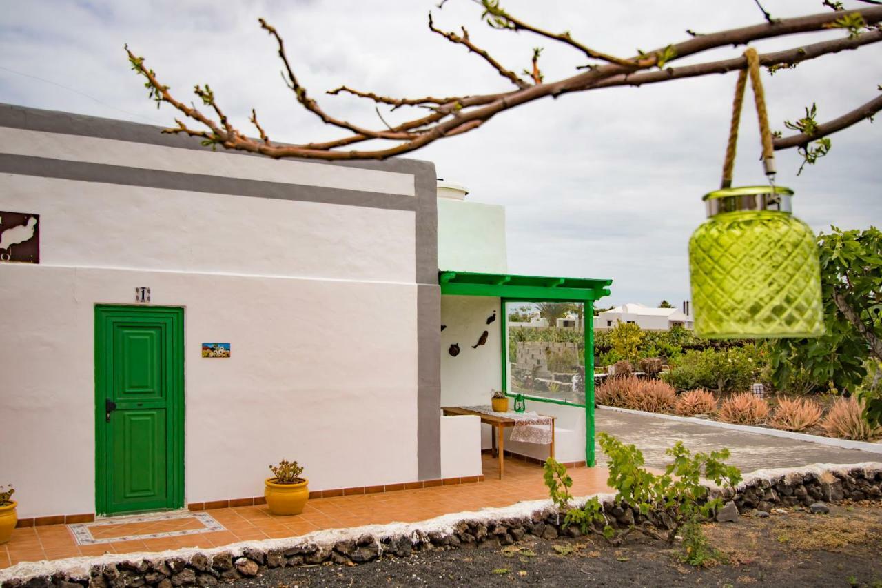 Casa Mi Tio Perico Guest House Mala Екстериор снимка