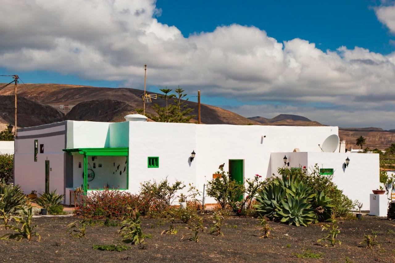 Casa Mi Tio Perico Guest House Mala Екстериор снимка