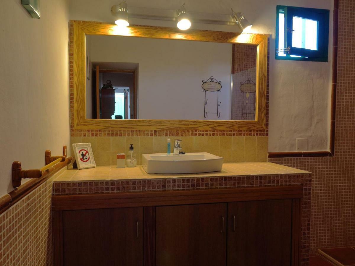 Casa Mi Tio Perico Guest House Mala Екстериор снимка
